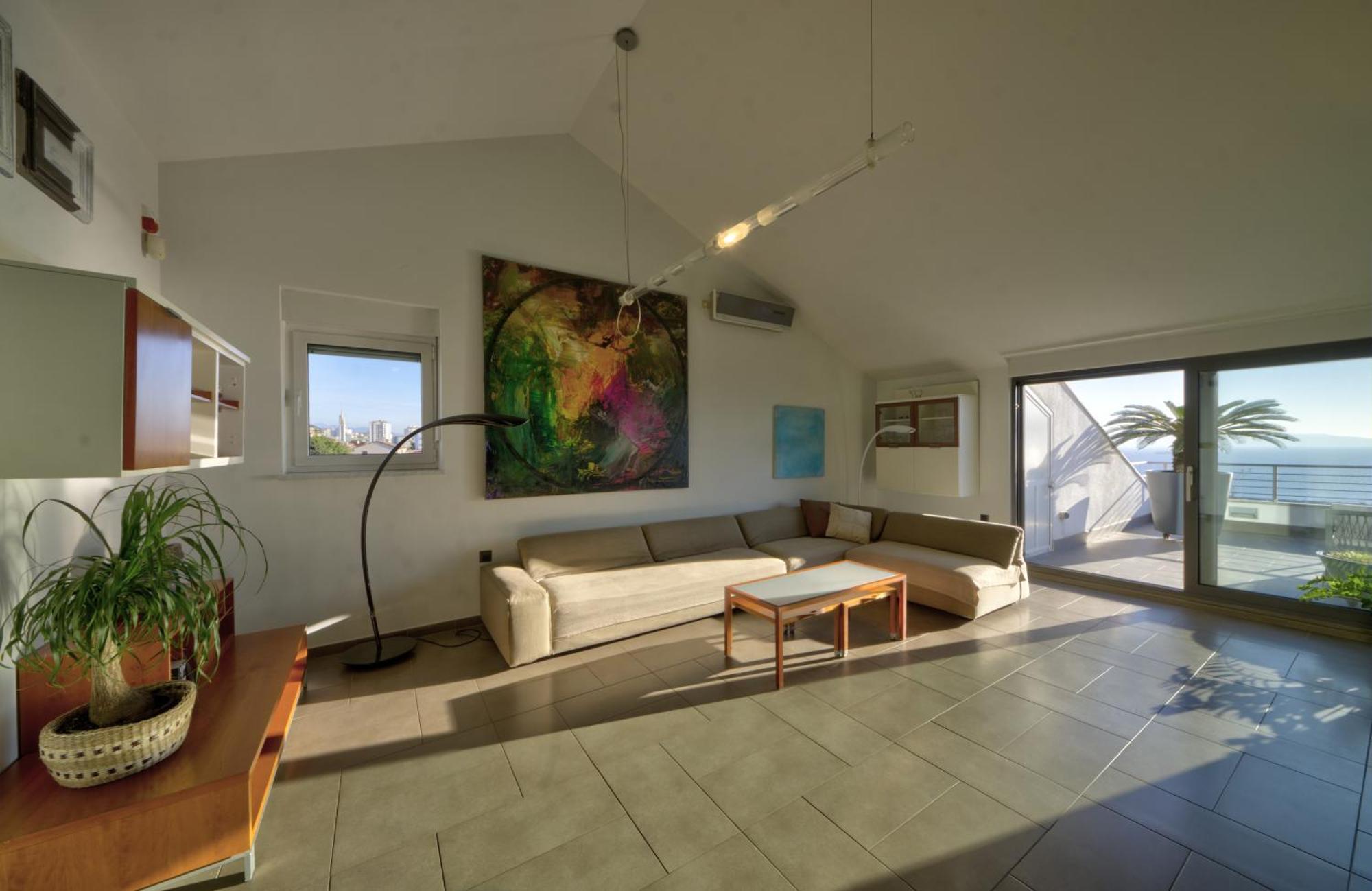 Penthouse Belvedere City View With Private Parking ริเยกา ภายนอก รูปภาพ